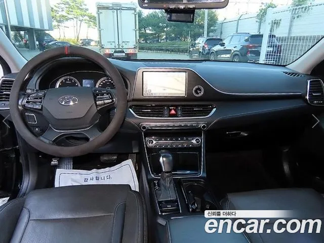 Hyundai Grandeur 2017 thumb 7