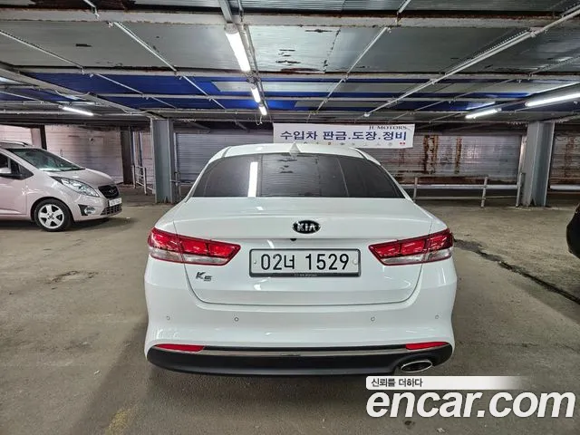 Kia K5 2017 thumb 4