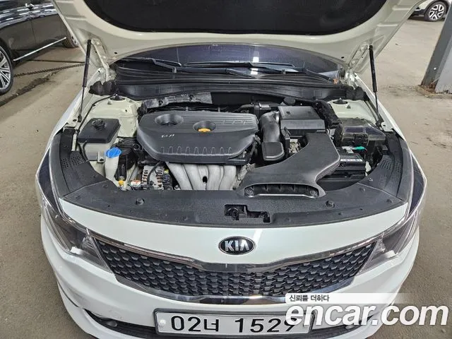 Kia K5 2017 thumb 6