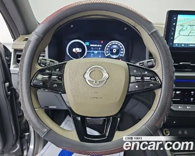 KG_Mobility_Ssangyong Rexton 2023 thumb 9