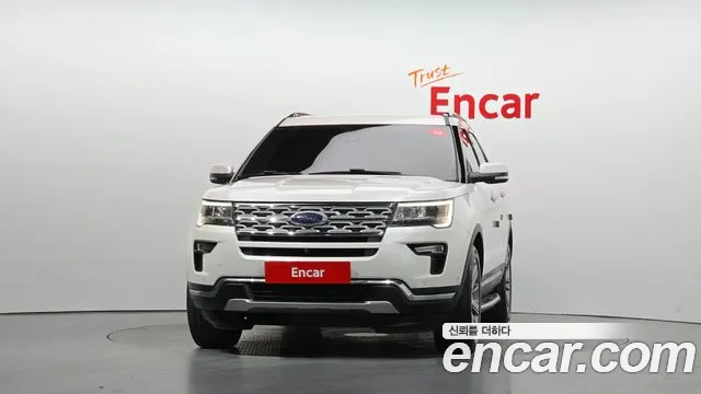 Ford Explorer 2018 thumb 3