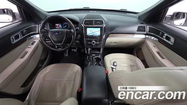 Ford Explorer 2018 thumb 7