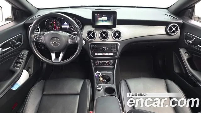 Mercedes-Benz CLA 2017 thumb 7