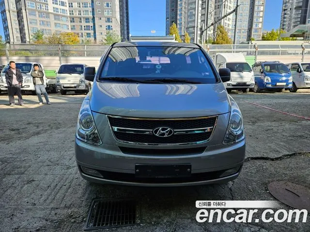 Hyundai Starex 2014 thumb 3