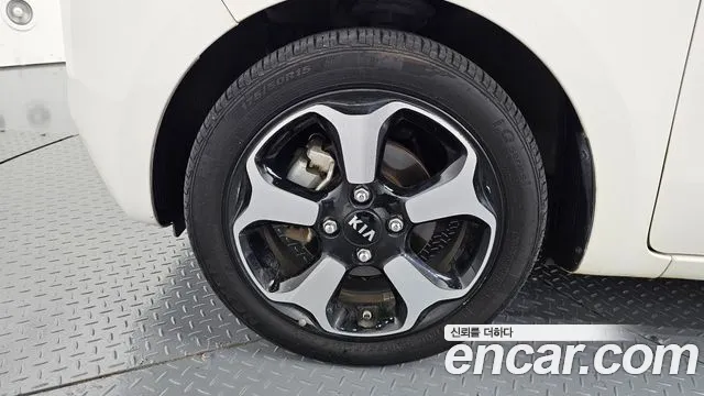 Kia Ray 2016 thumb 5