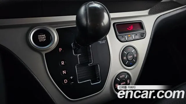 Kia Ray 2016 thumb 9