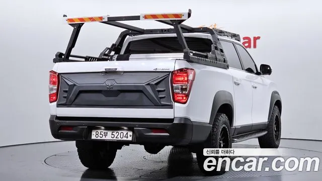 KG_Mobility_Ssangyong Rexton 2019 thumb 2