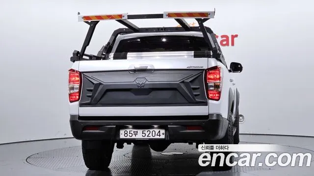 KG_Mobility_Ssangyong Rexton 2019 thumb 4