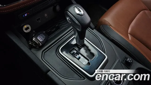KG_Mobility_Ssangyong Rexton 2019 thumb 9