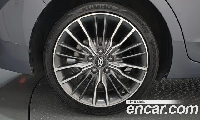 Hyundai Avante 2016 thumb 5