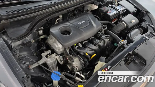 Hyundai Avante 2016 thumb 6