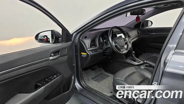 Hyundai Avante 2016 thumb 10