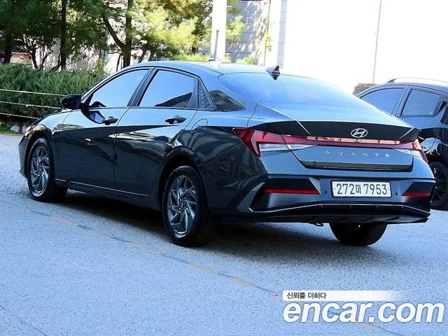 Hyundai Avante 2023 thumb 3