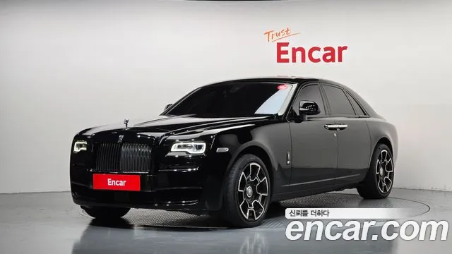 Rolls-Royce Ghost 2017 thumb 11