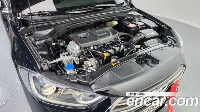 Hyundai Avante 2015 thumb 6