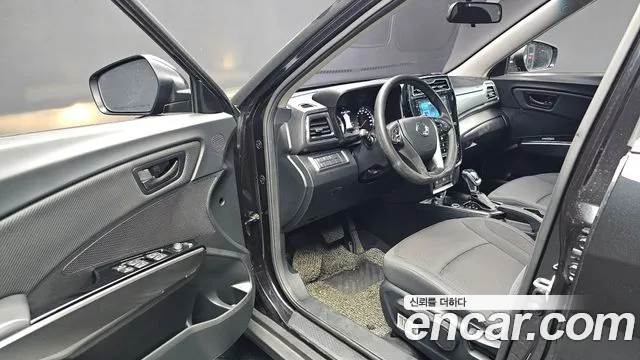 KG_Mobility_Ssangyong TIBOLI 2020 thumb 10