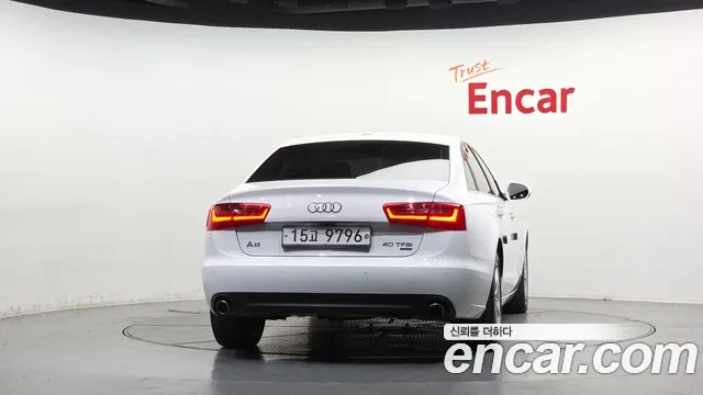 Audi A6 2015 thumb 3