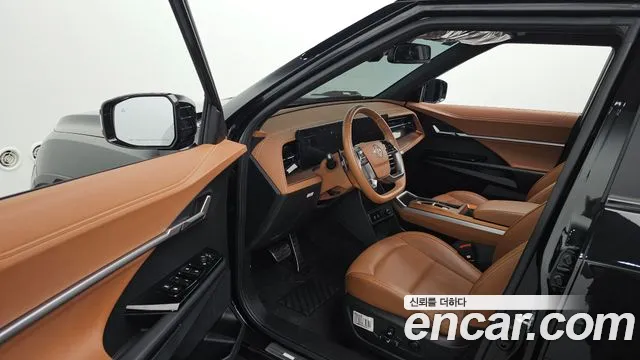 KG_Mobility_Ssangyong Torres 2024 thumb 9