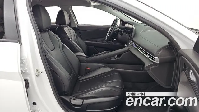 Hyundai Avante 2022 thumb 10