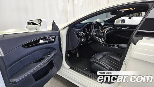 Mercedes-Benz CLS-Class 2017 thumb 9