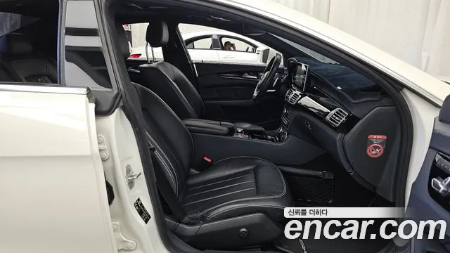 Mercedes-Benz CLS-Class 2017 thumb 10