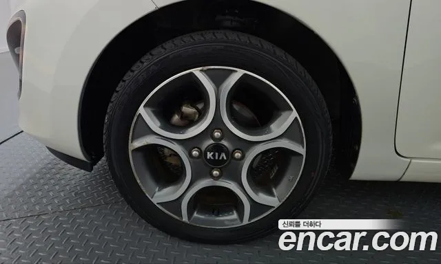Kia Morning 2013 thumb 5