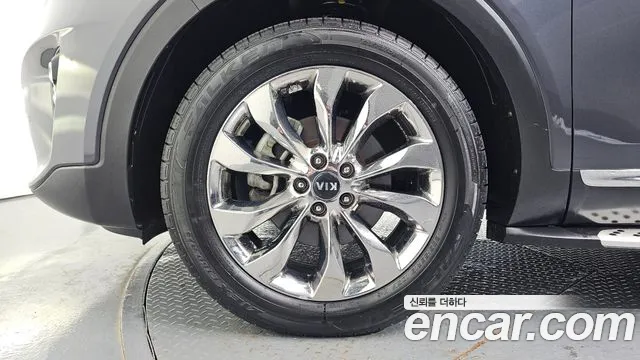 Kia Sorento 2018 thumb 5