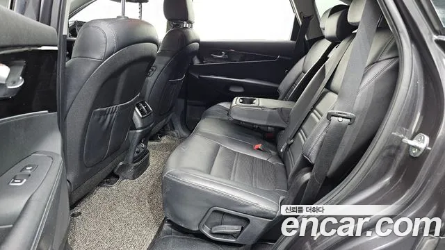 Kia Sorento 2018 thumb 11