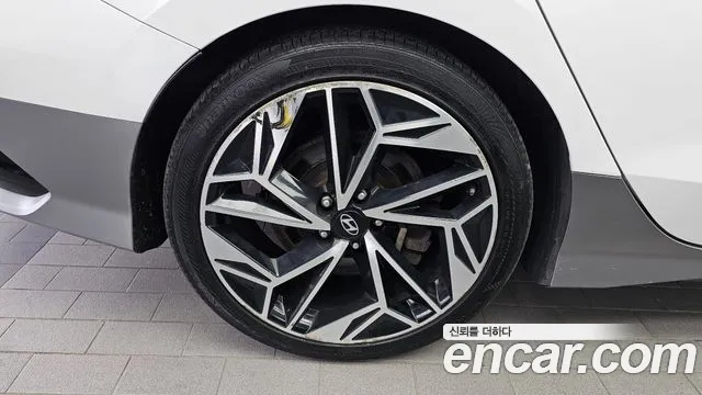 Hyundai IONIQ 6 2022 thumb 5