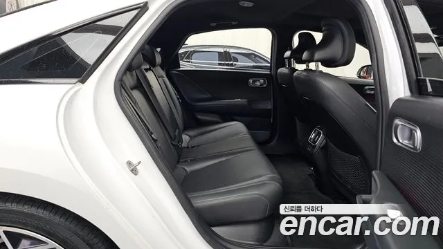 Hyundai IONIQ 6 2022 thumb 12