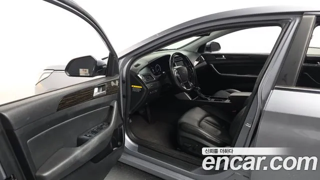Hyundai Sonata 2015 thumb 10