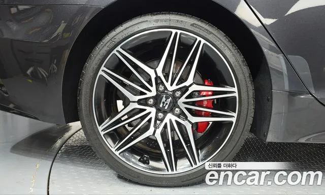 Kia Stinger 2020 thumb 5