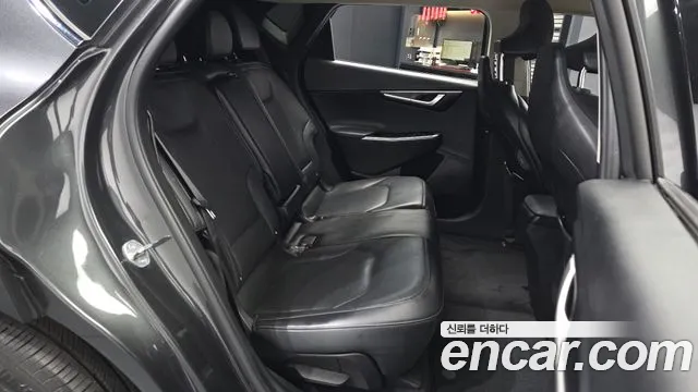 Kia EV6 2022 thumb 11