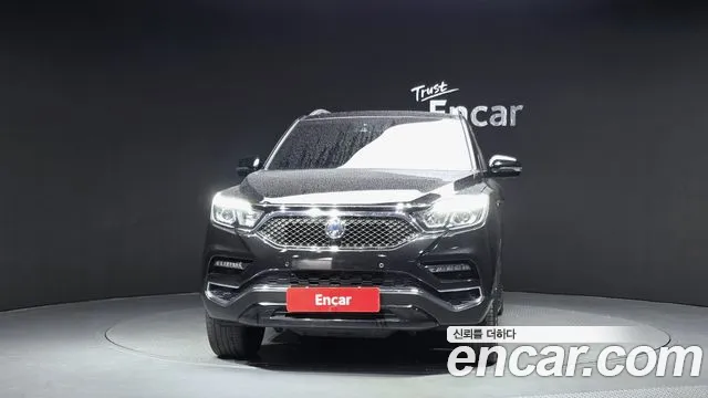 KG_Mobility_Ssangyong Rexton 2018 thumb 3