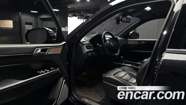 KG_Mobility_Ssangyong Rexton 2018 thumb 10