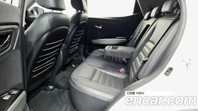 KG_Mobility_Ssangyong TIBOLI 2016 thumb 12