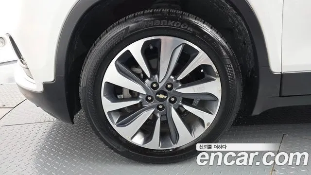 ChevroletGMDaewoo Tracker 2019 thumb 5