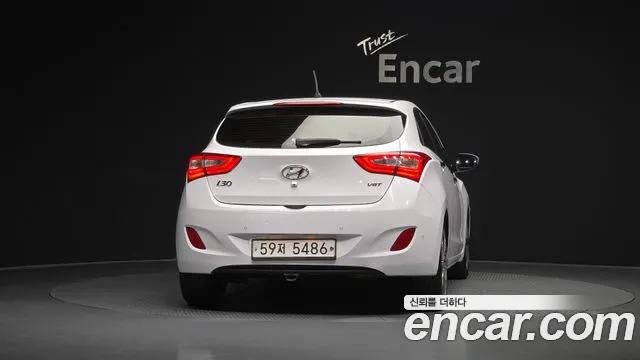 Hyundai i30 2014 thumb 3