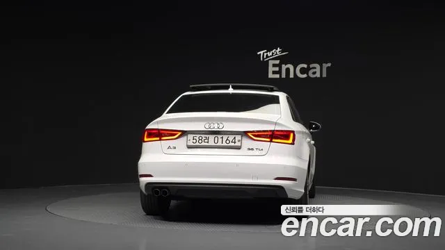 Audi A3 2015 thumb 4