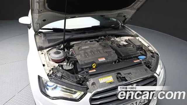 Audi A3 2015 thumb 6