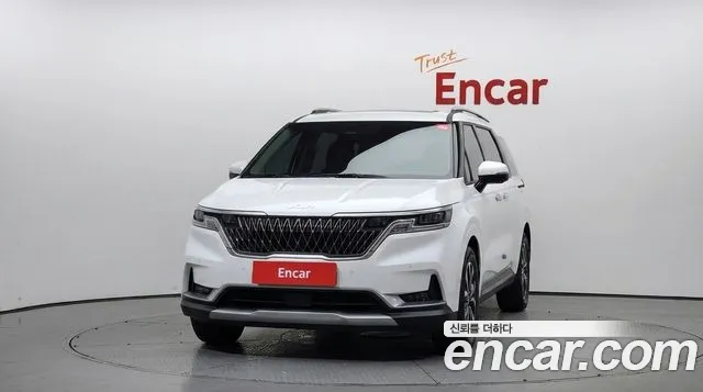 Kia Carnival 2022 thumb 3