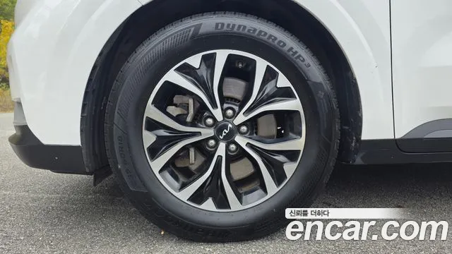 Kia Carnival 2022 thumb 5