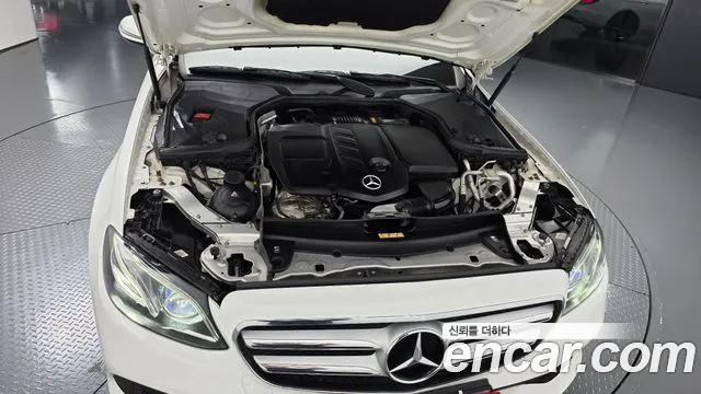 Mercedes-Benz E-Класс 2019 thumb 5