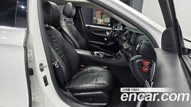 Mercedes-Benz E-Класс 2019 thumb 10