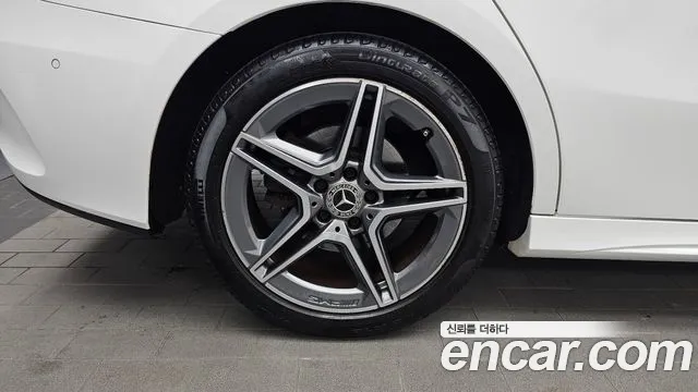 Mercedes-Benz A-Класс 2021 thumb 4