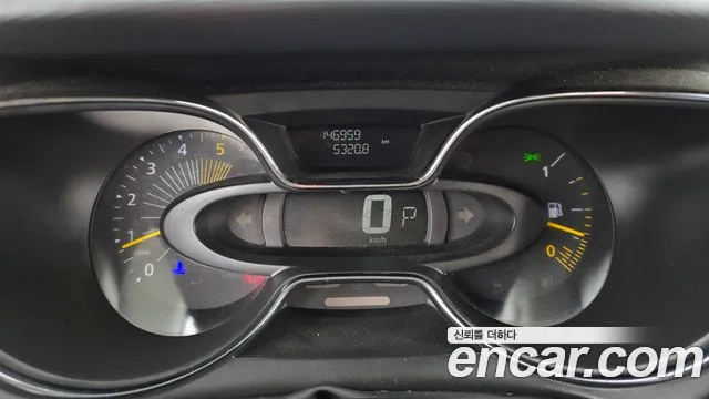 Renault-KoreaSamsung Captur 2015 thumb 8