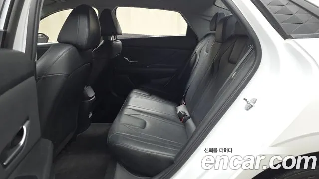 Hyundai Avante 2023 thumb 10