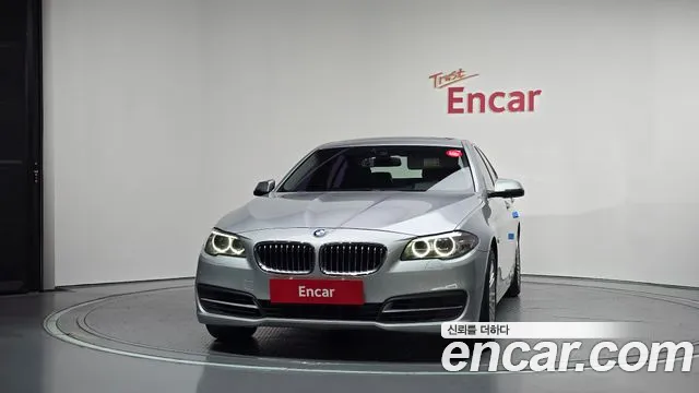 BMW 5-Series 2014 thumb 3