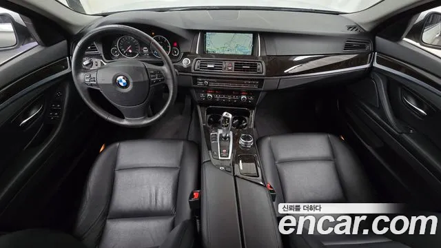 BMW 5-Series 2014 thumb 7