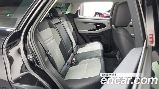 Land Rover Range Rover Evoque 2025 thumb 12
